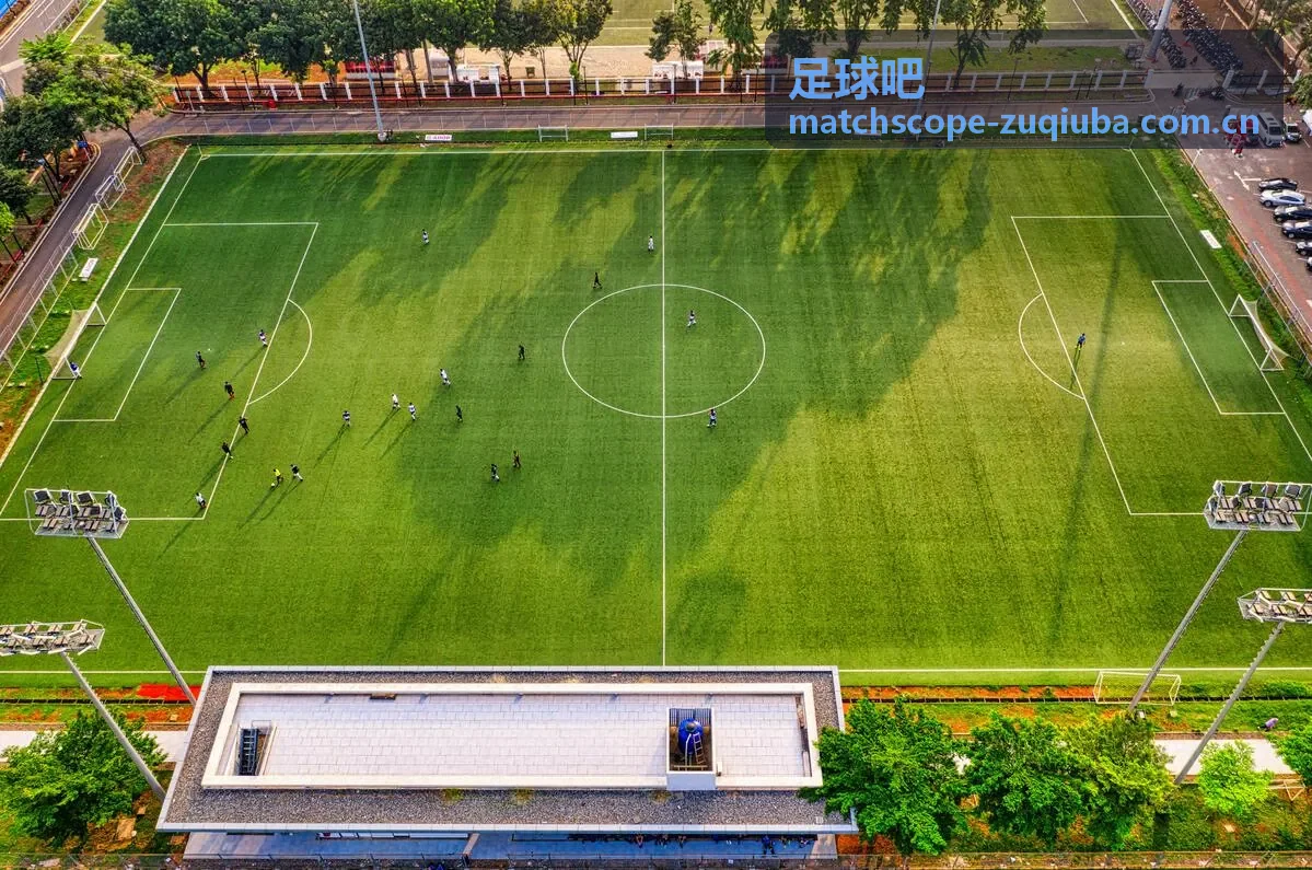 足球吧门将训练营技巧教学